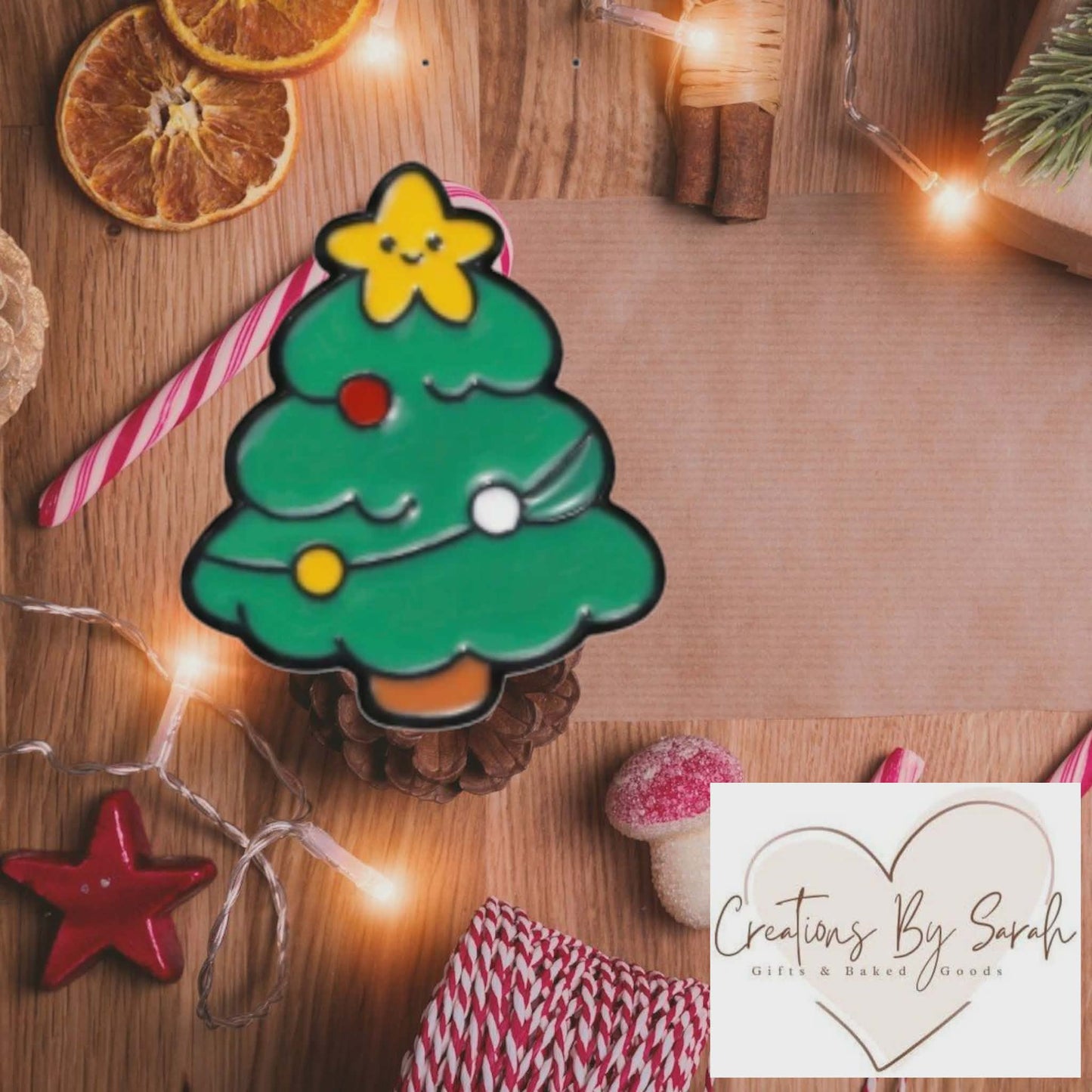 cute green Christmas tree pin badge