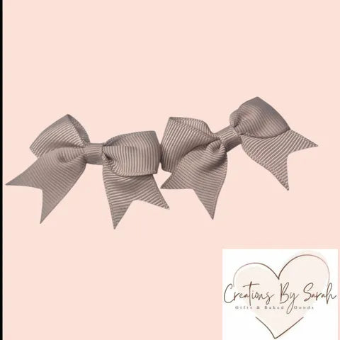 Everyday Elegance Bow Clip