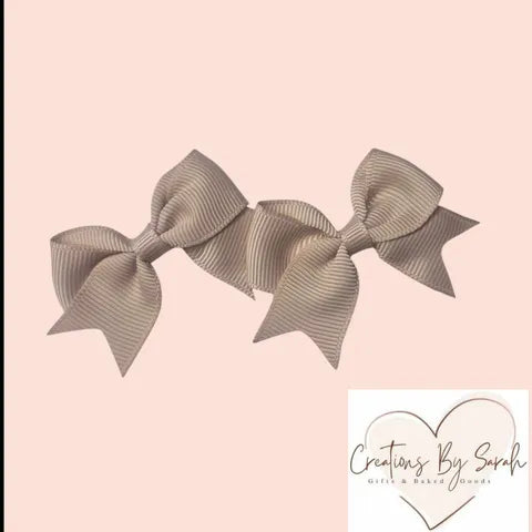 Everyday Elegance Bow Clip