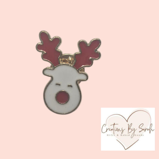 cute raindeer christmas pin badge