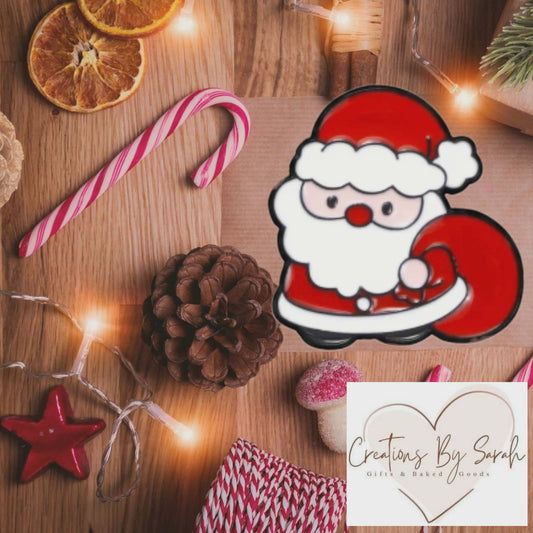 Santa with sack of gifts pin badge